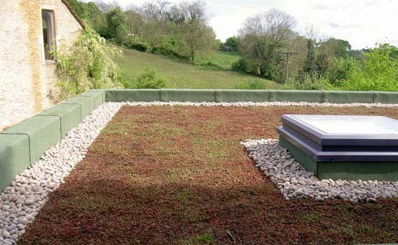 Damsells-Cottage-roof